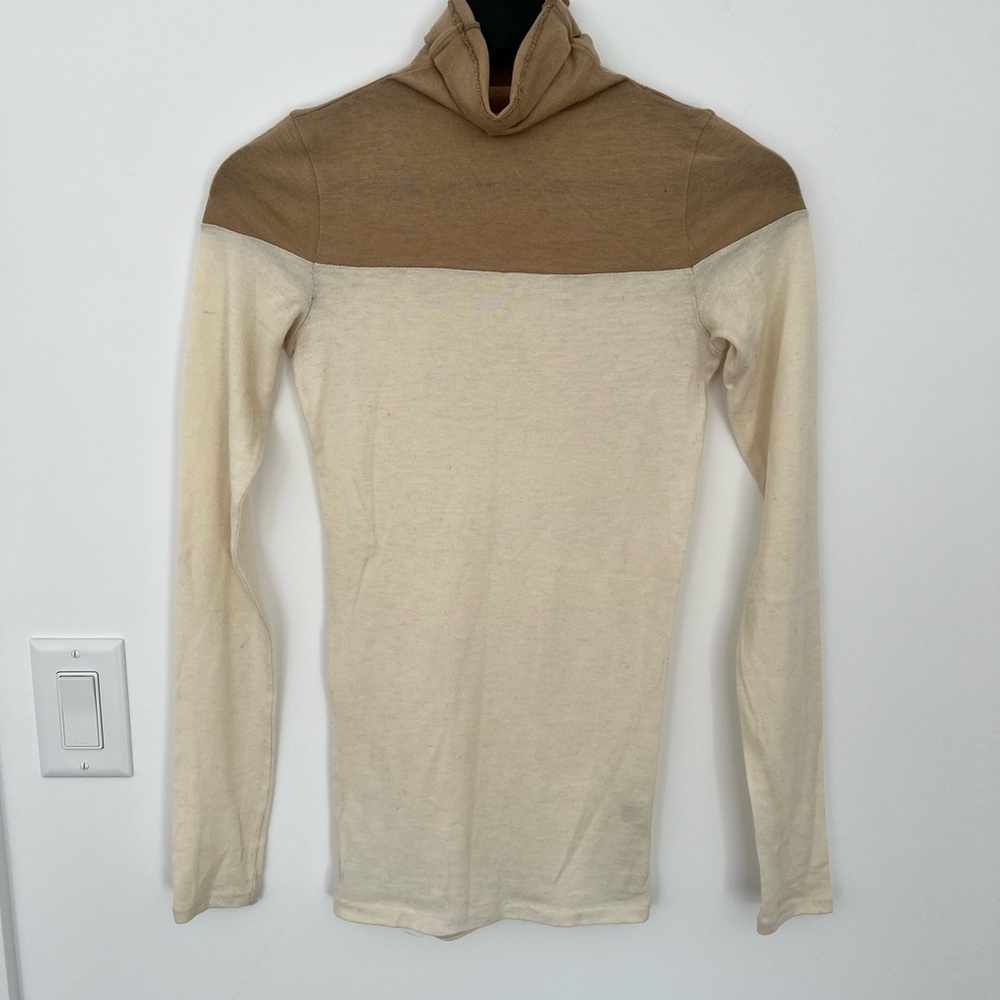 Club Monaco Wool blend 2 colored turtleneck size XS